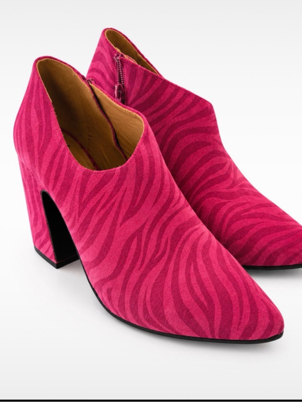 John Fluevog Fuchsia Zebra-Print Suede Ankle Booties Sz 11